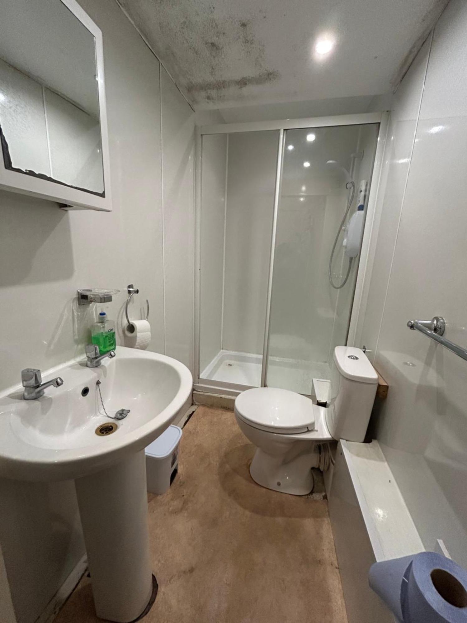 Comfy 2 Bedroom Flat Near City Center Apartment